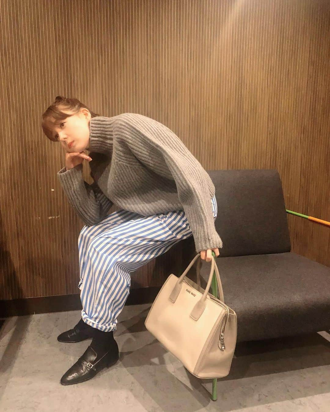 トリンドル玲奈さんのインスタグラム写真 - (トリンドル玲奈Instagram)「私服。  楽ですこのパンツ👖♡」11月17日 20時08分 - toritori0123