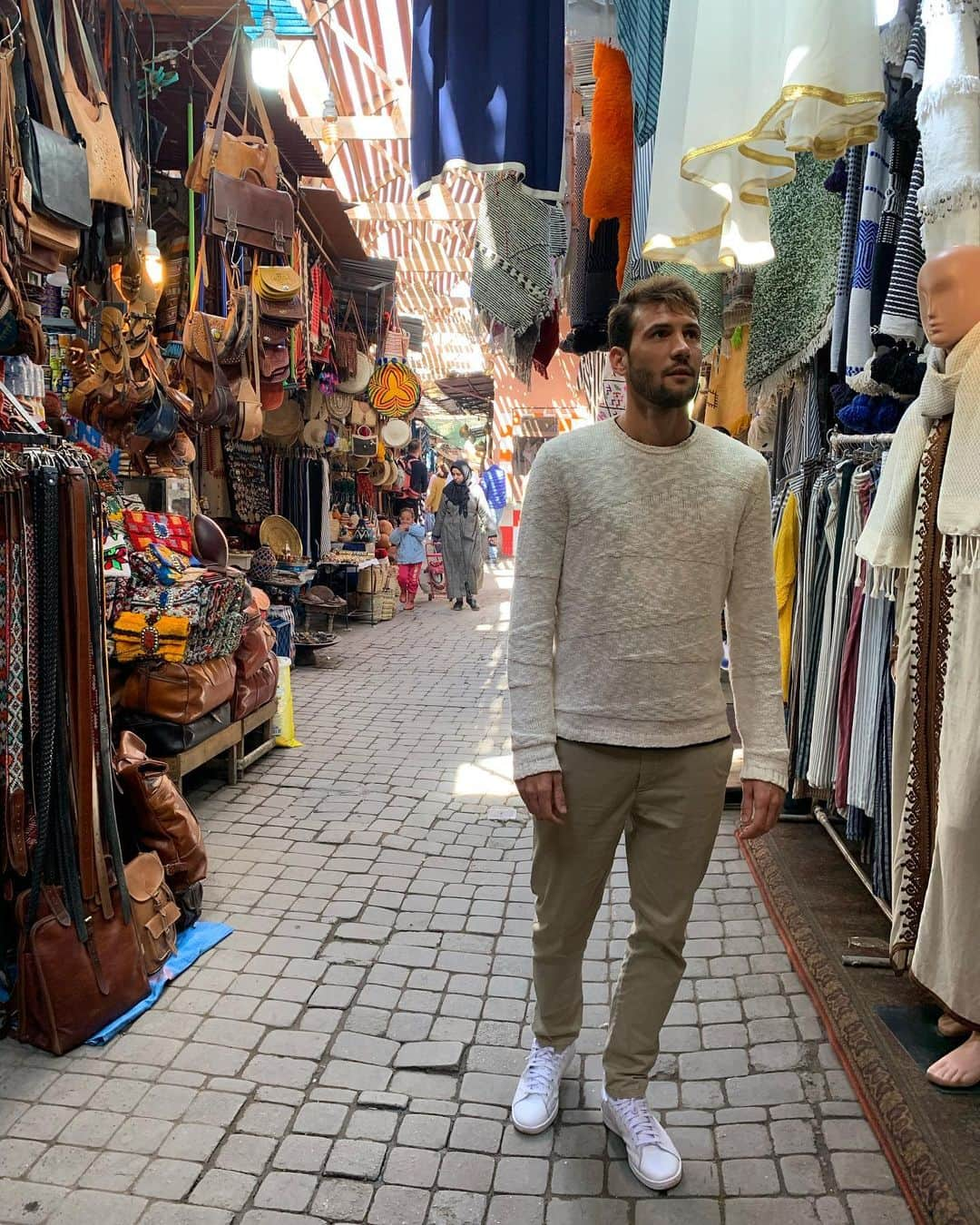 フランコ・バスケスさんのインスタグラム写真 - (フランコ・バスケスInstagram)「🚶🏽‍♂️Marrakech.」11月17日 20時01分 - fdv2289