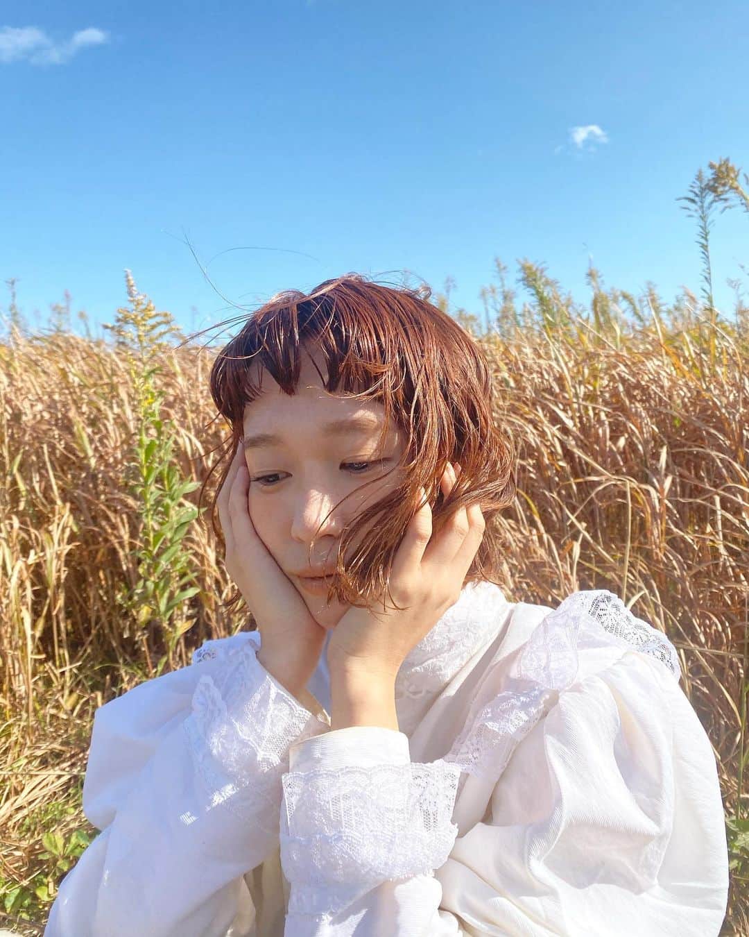 柴田紗希さんのインスタグラム写真 - (柴田紗希Instagram)「髪をね、久しぶりにオレンジにしたよ。 new hair〜♡ すごく気に入ってます また次もオレンジにしようと思います @_hitomi_okubo_ ☺️🙏🏻」11月17日 20時47分 - shibasaaki