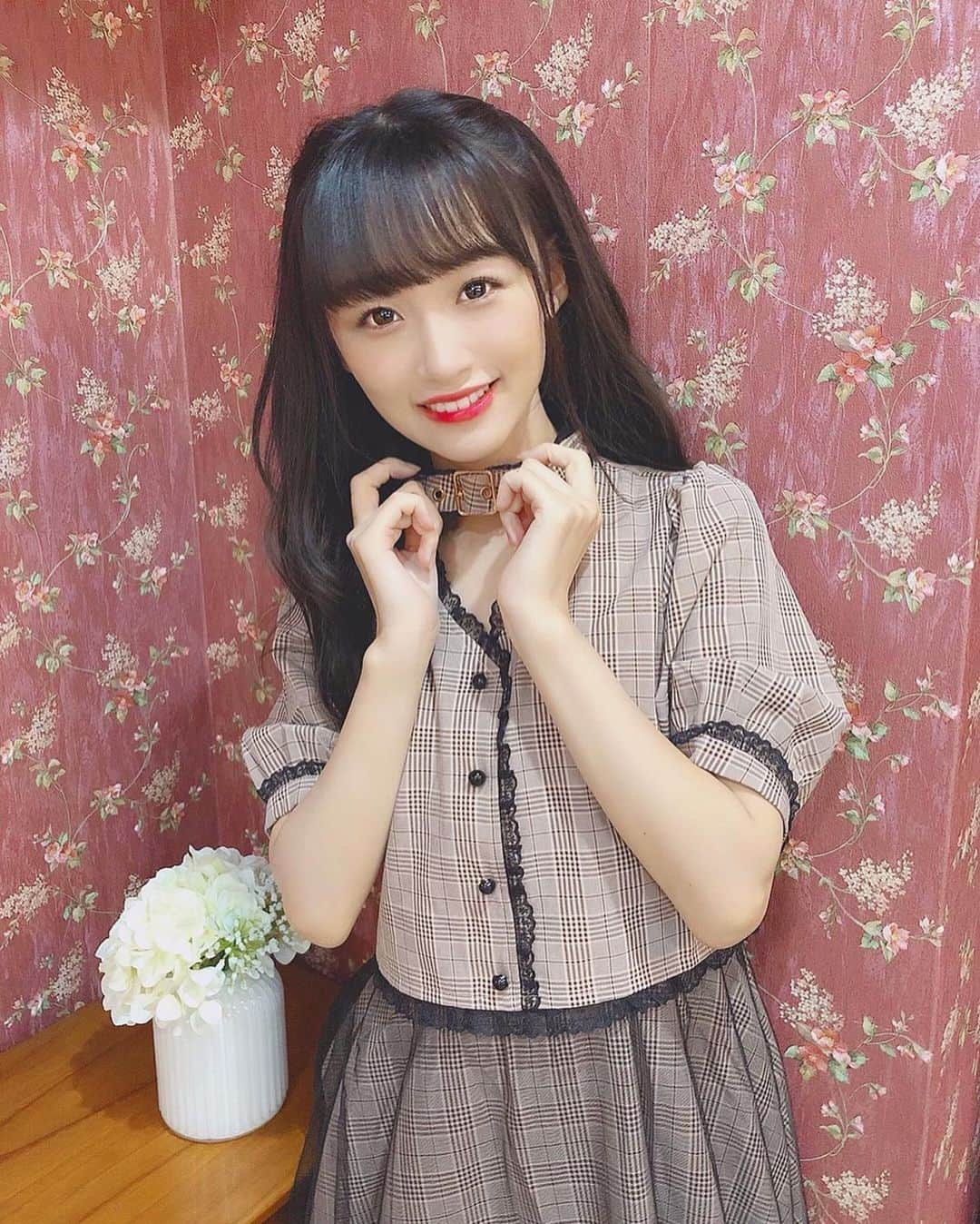 音嶋莉沙さんのインスタグラム写真 - (音嶋莉沙Instagram)「お気に入りのワンピース👗💕﻿ @rojita_official ﻿ ﻿ デザインが可愛くて﻿ バックルチョーカーがポイント👍﻿ ﻿ ﻿ ﻿ ﻿ ﻿ #rojita #ロジータ　#ワンピース　#ハーフツイン　#Risaコーデ」10月24日 21時07分 - otoshima_risa