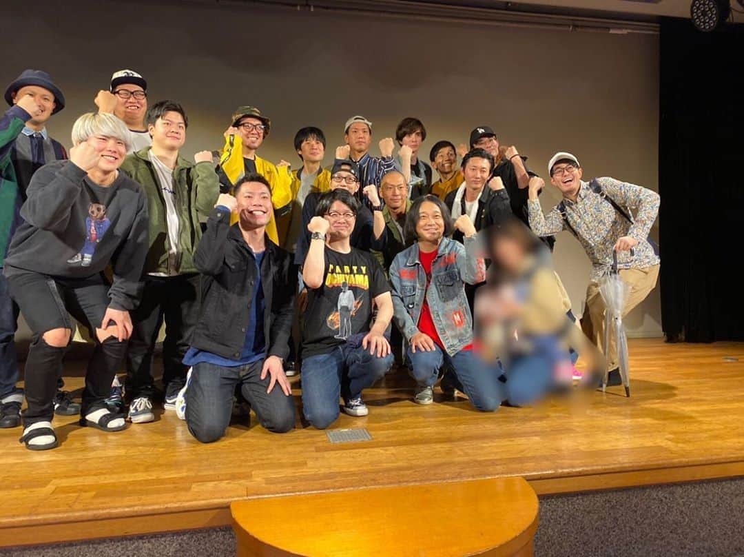 パーティ内山のインスタグラム：「単独ライブありがとうございました！終わるとまたやりたくなるもんですね！#パーティ内山 #単独ライブ #永野 #グレープカンパニー #サンドウィッチマン」