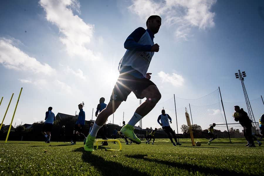 ガリー・ケーヒルさんのインスタグラム写真 - (ガリー・ケーヒルInstagram)「Few snaps from training this week 📸🦅 #cpfc」10月24日 21時48分 - garyjcahill