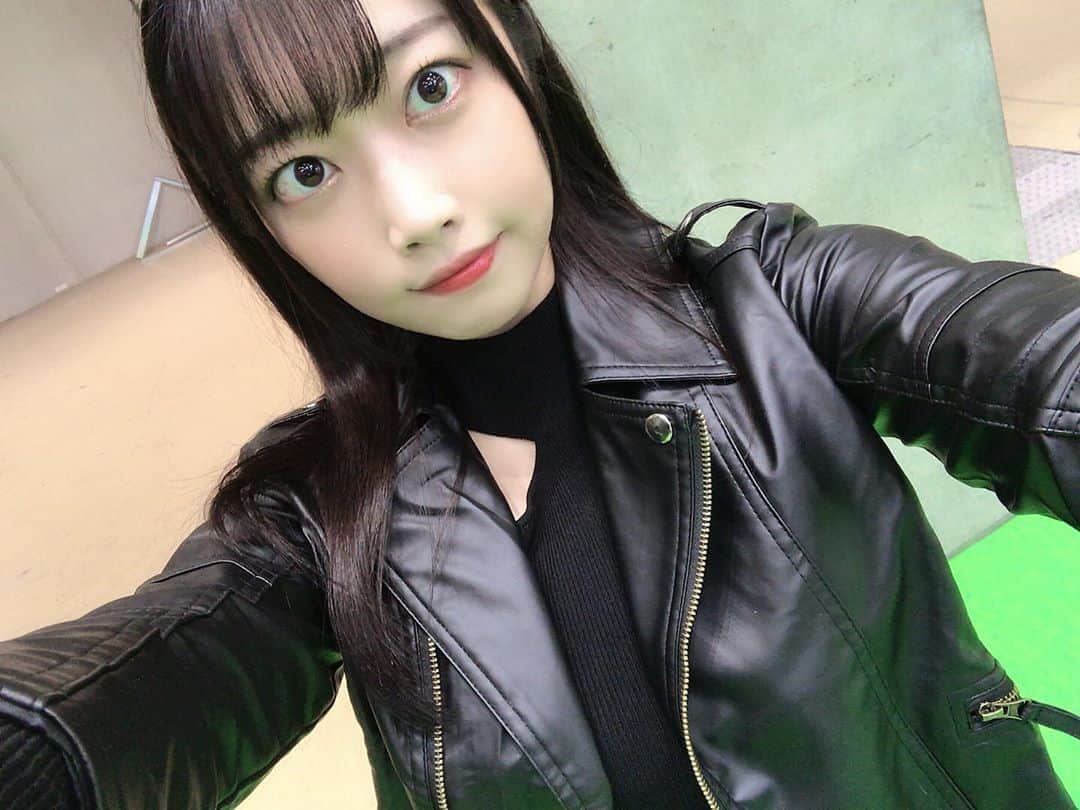 西井綾音のインスタグラム：「. 東京モーターショー2019 OHLINSブースにいます✨✨ . . 私はあと24日と27日にいます✨ 会いにきてくれたら嬉しいです✨ . . . . Please follow me 💓💓 . . . . . . . . #西井綾音 #東京モーターショー #東京モーターショー2019 #コスプレ #コスプレイヤー #インスタグラビア #撮影会モデル  #レースクイーン #コンパニオン #展示会  #cosplay  #cosplaygirl #cosplayer  #idol #kawaii #kawaiigirl  #coser #japanesegirl #model #anime  #lfl #likeforfollow #l4l #角色扮演  #粉我 #动漫 #코스프레 #性感」