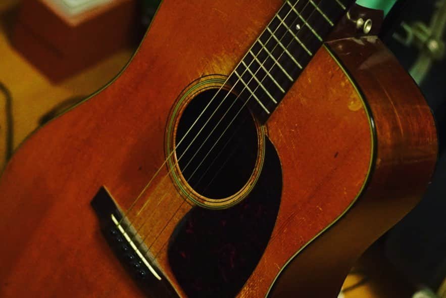 近藤薫さんのインスタグラム写真 - (近藤薫Instagram)「#martin #D18 #acousticguitar #1961 #guitar」10月24日 22時05分 - kondo_kaoru
