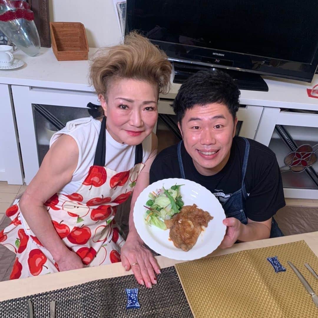 末成由美さんのインスタグラム写真 - (末成由美Instagram)「さあ、これから 試食だよー‼️」10月24日 22時40分 - yumisuenari