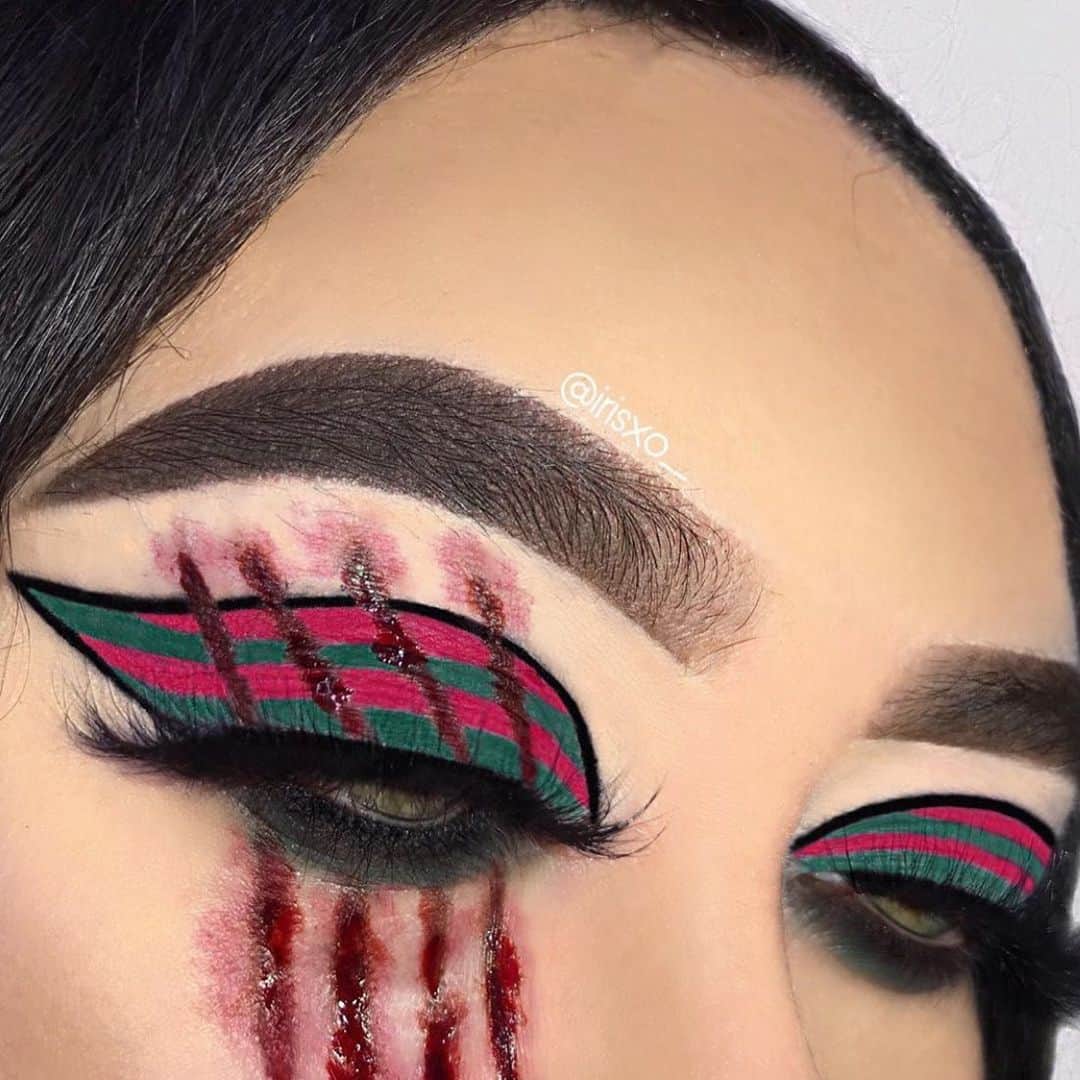 Jeffree Star Cosmeticsさんのインスタグラム写真 - (Jeffree Star CosmeticsInstagram)「It's nightmare on Elm street and guess who's playing Freddy 🔪 We are in love with this look @irisxo__ created using #velourliquidlipstick shades #Redrum & #Equality 🖤🧟‍♂️ #jeffreestarcosmetics」10月25日 0時01分 - jeffreestarcosmetics