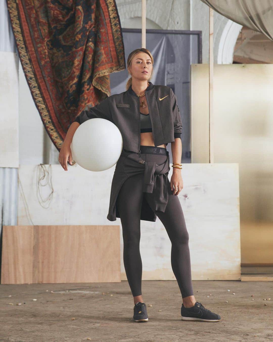 マリア・シャラポワのインスタグラム：「It’s HERE ✨ Introducing my latest La Cortez Collection, inspired by the moment the court lights dim. Featuring satin embroidery, chain stitching and graphic emblems highlighting moments from my past and present, this collection is a sophisticated take on everyday classics meant to empower the next generation of female leaders. Available today exclusively at select North America Nordstrom stores & on Nordstrom.com. Check out my story to shop. 😊」