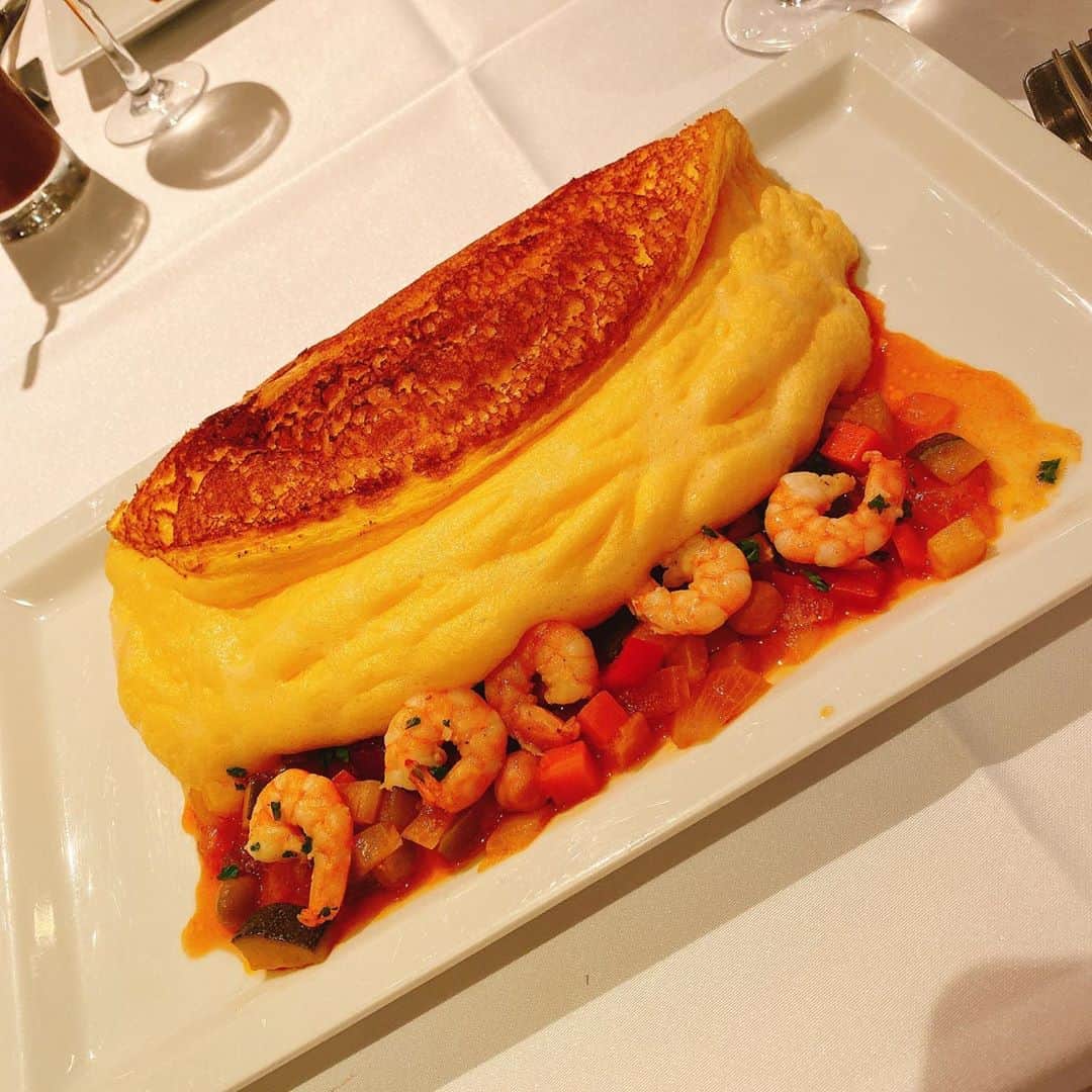 金巻ともこのグルメインスタ