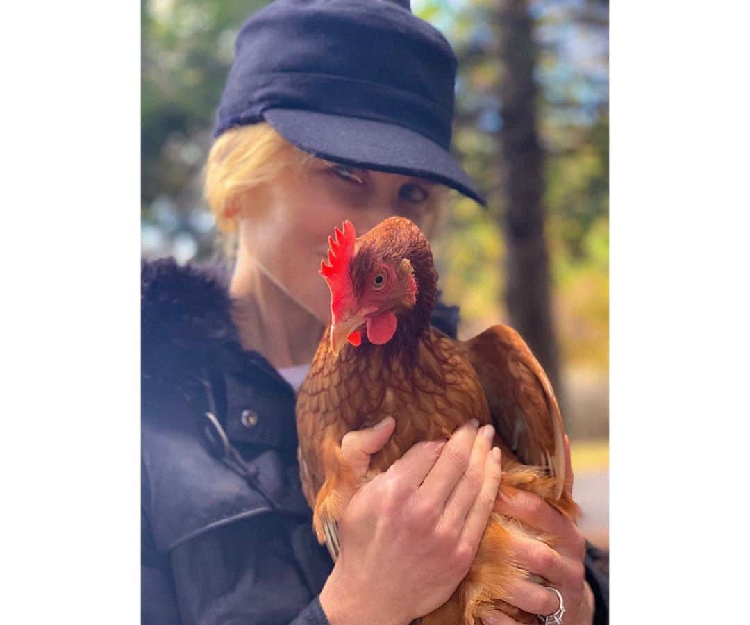 ニコール・キッドマンさんのインスタグラム写真 - (ニコール・キッドマンInstagram)「Feeling the #Fall at Blackberry Farm 🧡🍂」10月25日 4時23分 - nicolekidman