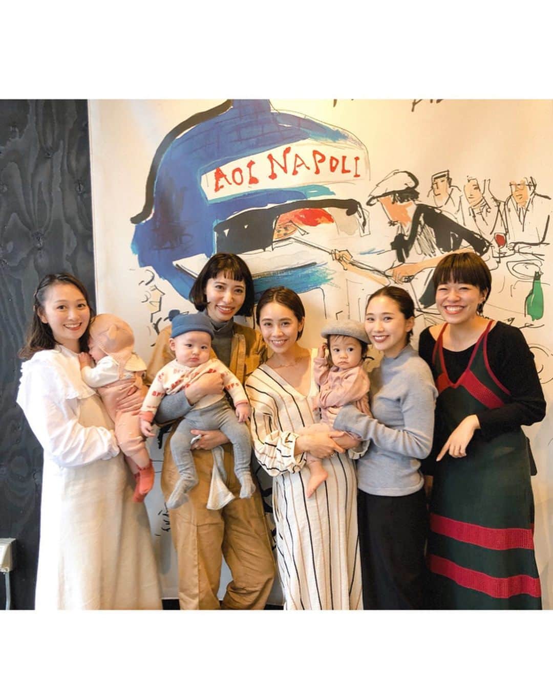 山﨑さおりさんのインスタグラム写真 - (山﨑さおりInstagram)「. 楽しみにしてたてんしばはあいにくの雨模様➿ 次はピクニックリベンジね🌷🌈 癒しの数時間あっという間🥺」10月25日 14時40分 - saori_emunjewelry