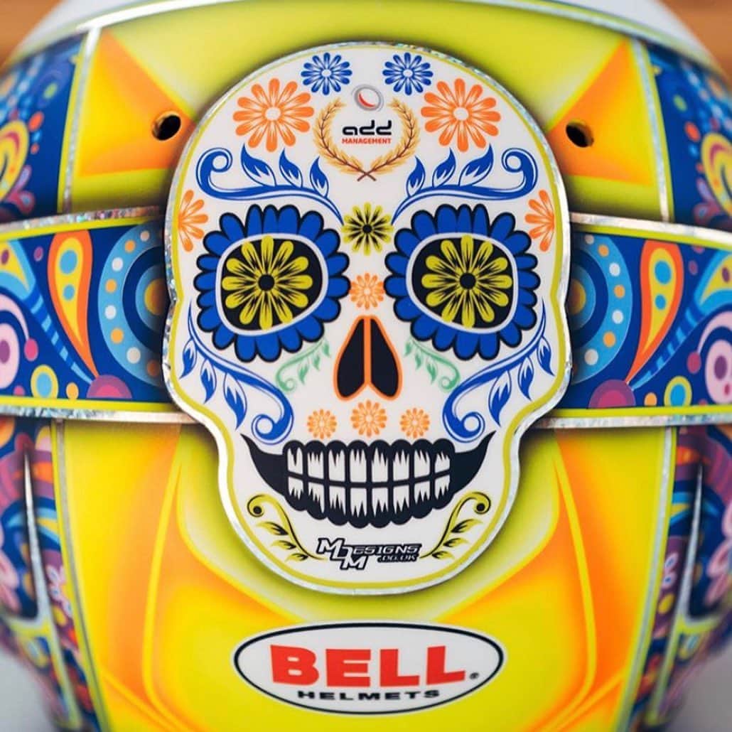 F1さんのインスタグラム写真 - (F1Instagram)「Lando’s lid and Danny Ric’s shoes are Mexico ready 👀👌🇲🇽 .  Photos: @landonorris @wearegrip @danielricciardo @alpinestars 📸 .  #F1 #Formula1 #MexicoGP #Mexico #LandoNorris #DanielRicciardo @landonorris @danielricciardo @mexicogp」10月25日 6時23分 - f1