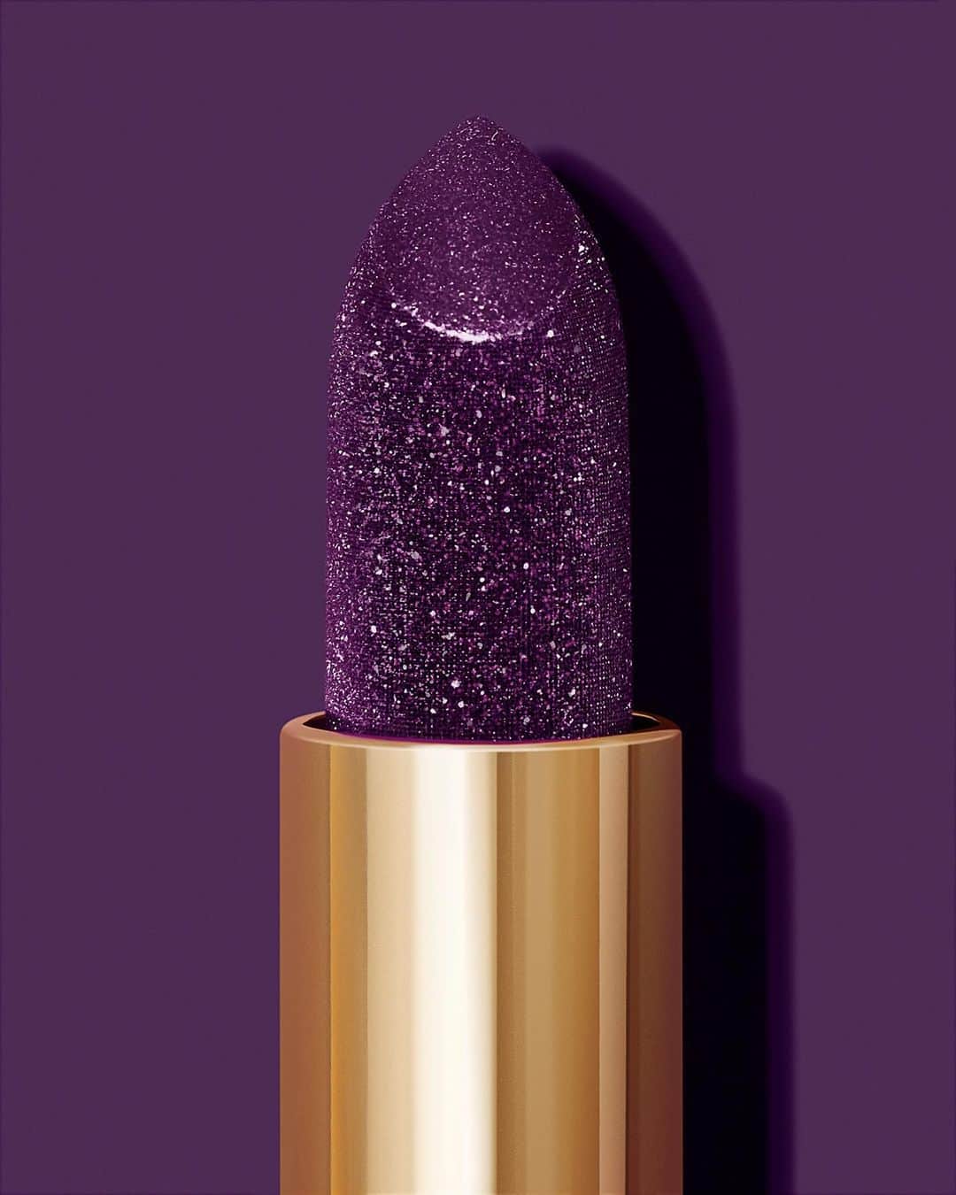 NARSさんのインスタグラム写真 - (NARSInstagram)「A stroke of luxe. Swipe on Pat Disco Dust Lipstick, a shimmering purple.」10月25日 8時02分 - narsissist