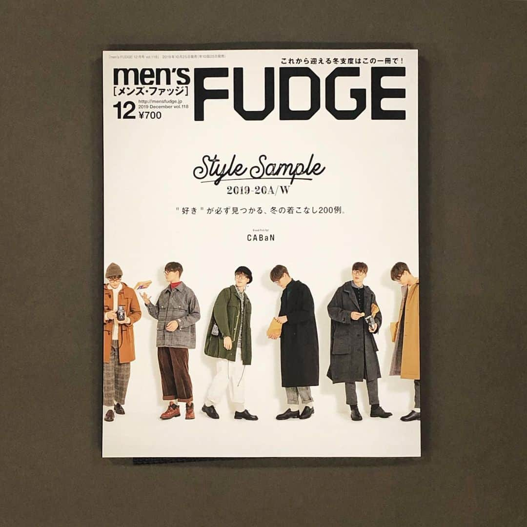 men'sFUDGE さんのインスタグラム写真 - (men'sFUDGE Instagram)「読者の皆さま、お待たせいたしました。﻿ 本日はメンズファッジ最新号の発売日です。﻿ ﻿ 今号は"好きが必ず見つかる、冬の着こなし200例"を﻿ 大テーマに晩秋から冬のスタイルサンプルを大ボリュームでお届け。﻿ ﻿ メンズファッジの十八番のコートはショート、ミドル、ロングの丈。ブルゾン特集は種類別、ニット特集はネック別、さらにはスカーフをはじめとした小物まで、冬の着こなしを網羅。﻿ ﻿ 詳しくは誌面をご覧下さいませ。﻿ ﻿ =================================﻿ photo:Shinji Serizawa﻿ styling:Kazuyukh Tamura﻿ hair&make:Shutaro﻿ model:Albin﻿ edit:Mikiya Suzuki﻿ design:Teruhisa Konno﻿ =================================﻿ ﻿ #mensfudge #メンズファッジ﻿ #fudgemagazine #ファッジ﻿ #stylesample #スタイルサンプル﻿ #winterstyle #冬スタイル﻿ #coat #コート﻿ #blouson #ブルゾン﻿ #knitwear #ニット﻿」10月25日 8時49分 - mensfudge