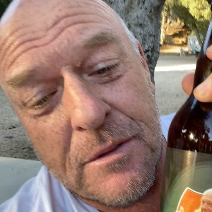 ディーン・ノリスのインスタグラム：「New batch of @schraderbrau_bb just arrived @craftshack !! Get some before it’s gone! Ctaftshack.com. More coming to NM and select California stores in a few weeks!」