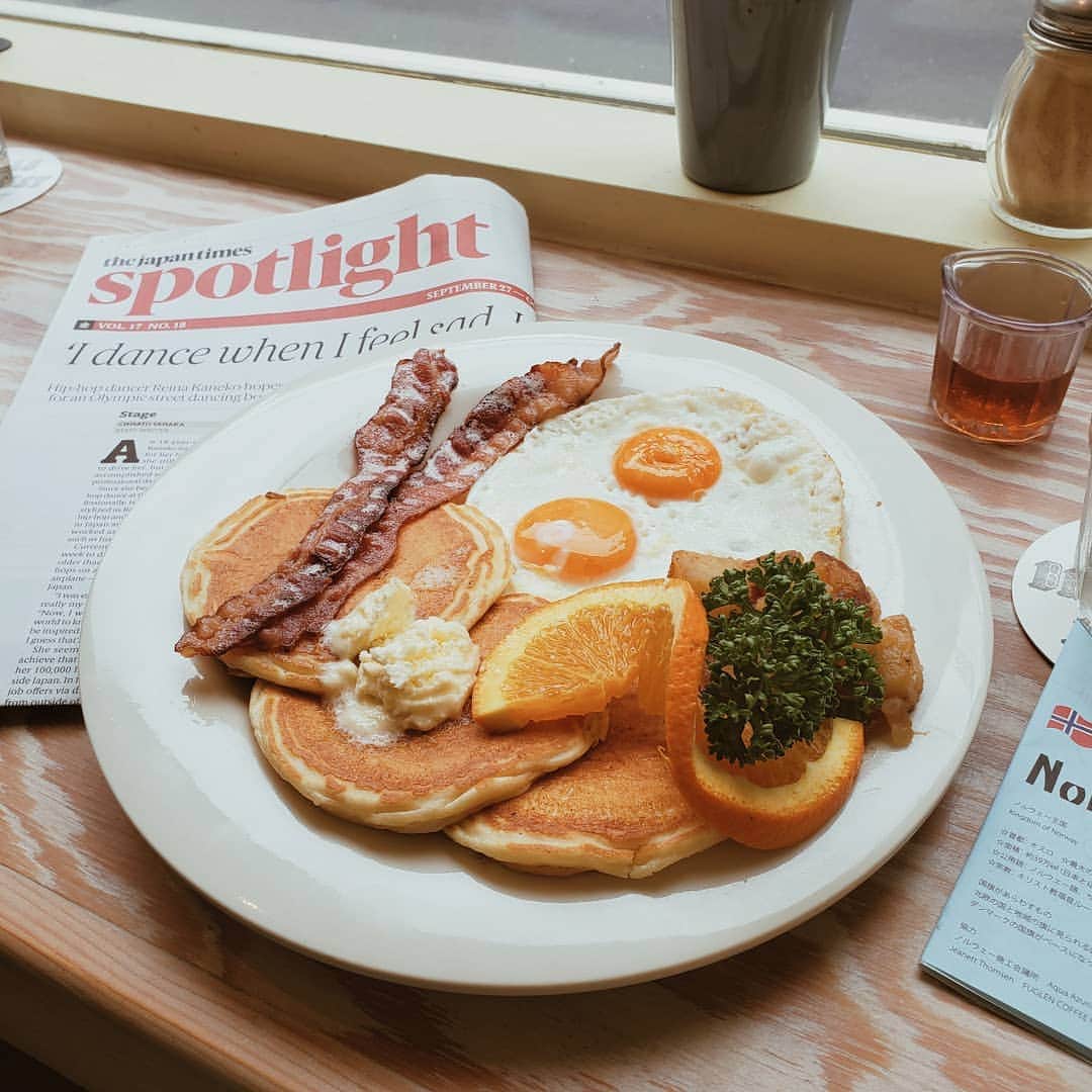 伊原葵のグルメインスタ