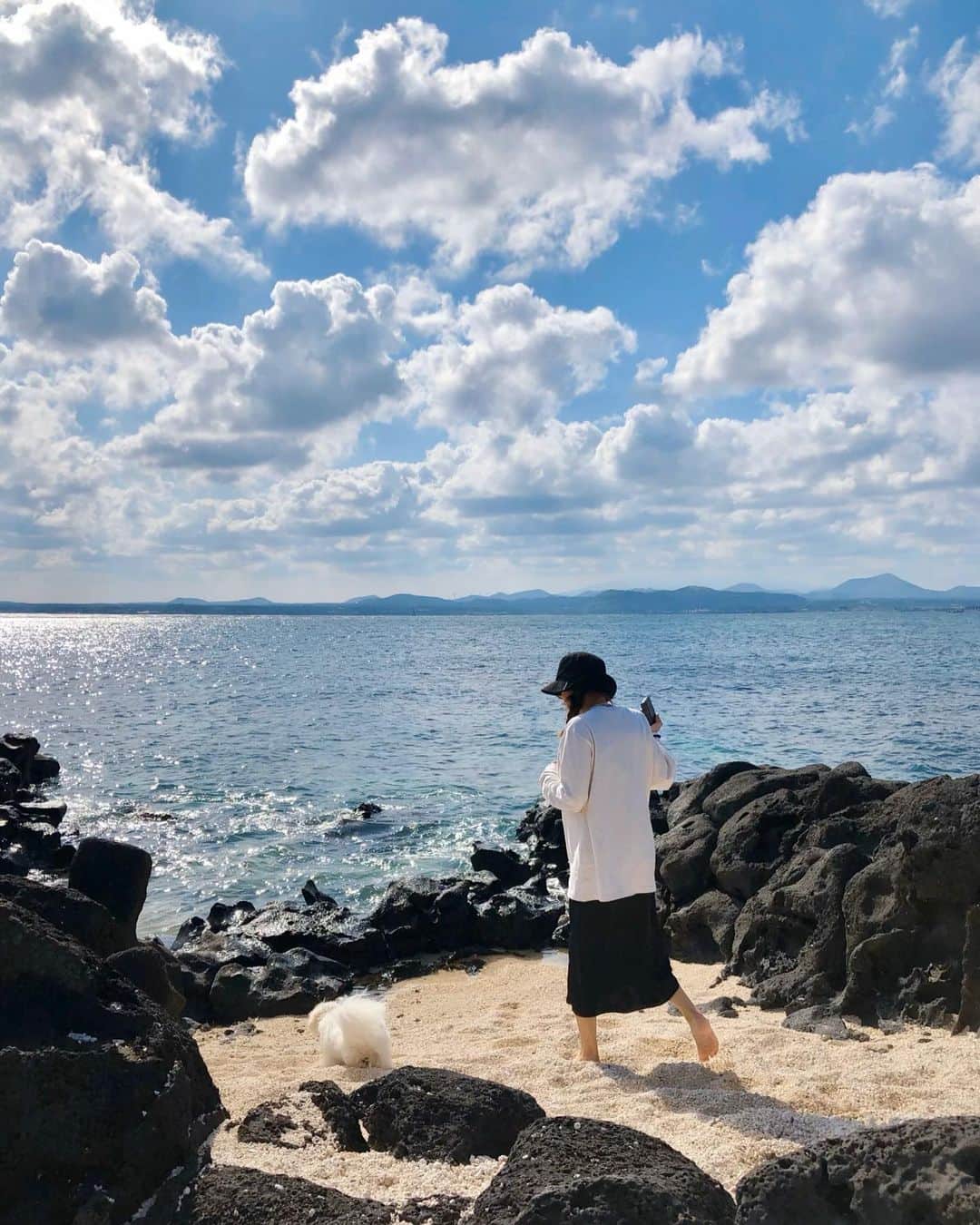 キム・ジェギョン さんのインスタグラム写真 - (キム・ジェギョン Instagram)「📸🌞🐶」10月25日 12時01分 - _kimjaekyung_