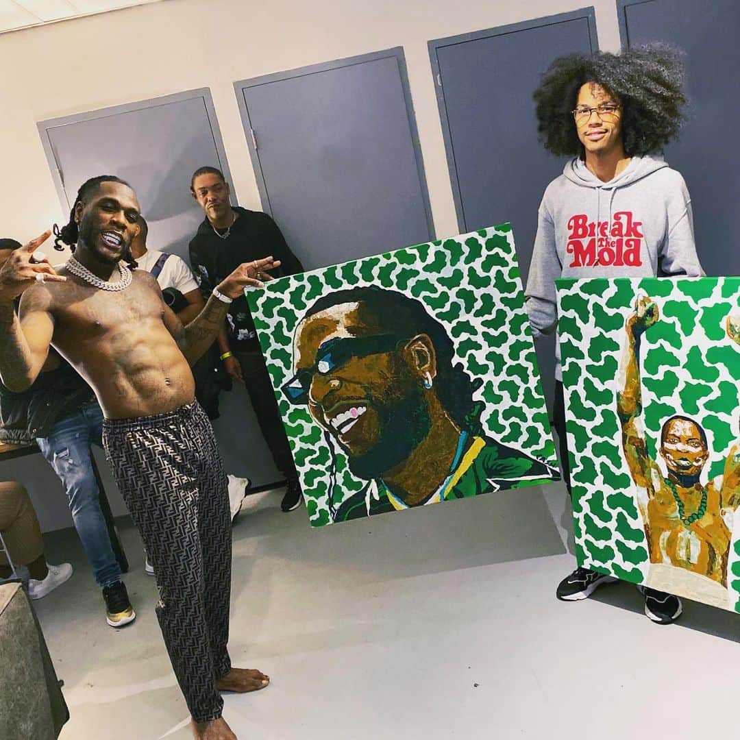 CASH（Carl Anders Sven Hultin）のインスタグラム：「Alongside the one and only African Giant @burnaboygram 🦍🌍🎨🇳🇬🏆 "Respect is reciprocal" 🎙📲 swipe to check the details 🔍👀 #burnaboy #naija #nigeria #africa #artbycash #art #portrait #felakuti #painting」
