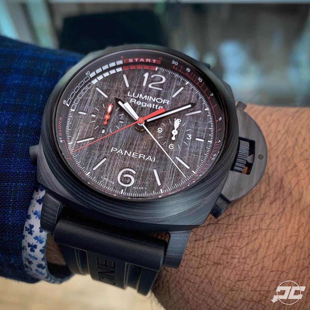 パネライのインスタグラム：「The #Panerai #PAM1038 47mm Luminor Marina Regatta Chrono From the Luna Rossa Collection.  This piece has a case made of Carbotech and dial that is made from actual competition sail cloth of the Challenger of the 36th Americas Cup.  The ⚫️🔴 combo is just perfect. 😍 #paneraicentral」
