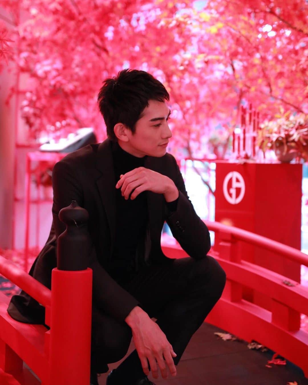 町田啓太さんのインスタグラム写真 - (町田啓太Instagram)「🍁🍁🍁 #ArmanibeautyKOYO #lipmaestro #armanibeauty」10月25日 16時34分 - keita_machida_official