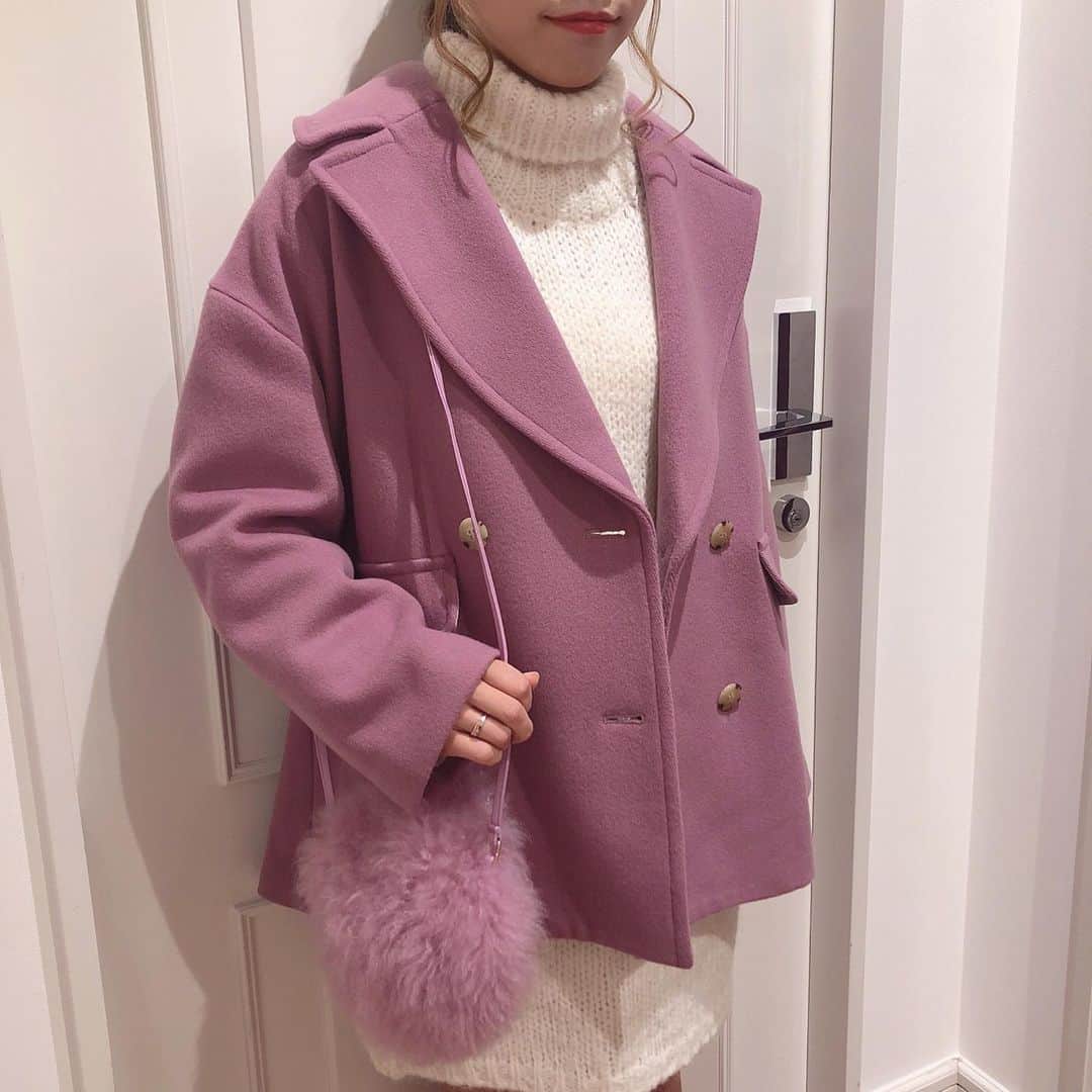 デイシーさんのインスタグラム写真 - (デイシーInstagram)「❤︎recommend coat❤︎ . . ☑︎オーバーサイズポケットコート ¥41,000+tax (着用カラー ピンク/オフホワイト/ブラウン) . トレンドのオーバーサイズが可愛いコート💕 ドロップショルダーの抜け感のあるシルエットでこなれた雰囲気に...♡ . . #deicy #mecouture #deicyikebukuro #parco #2019aw #autumn #winter #fashion #shopping  #pink #white #lavender #purple #knit #coat #デイシー #ミークチュール #パルコ #ラベンダー #パープル #ピンク #ホワイト #ニット #ニットワンピース #ハイネックニット #コート #冬服」10月25日 17時07分 - deicy_official
