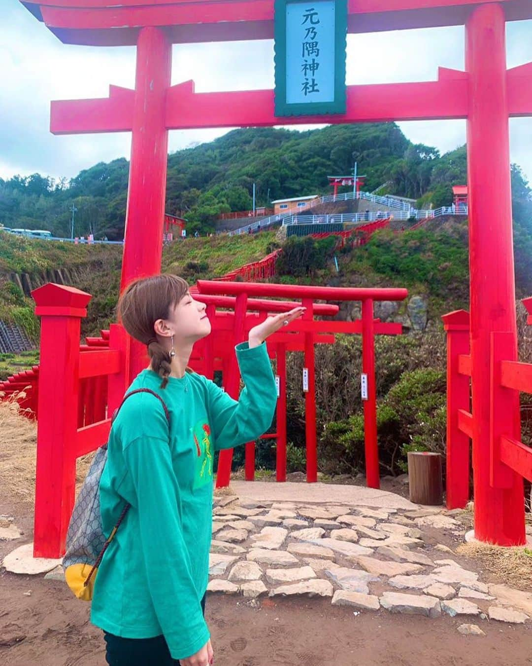 中山星香さんのインスタグラム写真 - (中山星香Instagram)「家族旅行2日目👧 #山口 #元乃隅稲荷神社 #別府弁天池 #秋芳洞 #秋芳台」10月25日 19時04分 - seika0705n