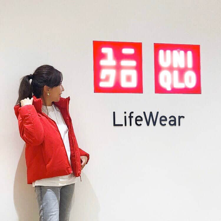 chiyo1173さんのインスタグラム写真 - (chiyo1173Instagram)「・ 今日は、リニューアルしたUNIQLOのプレスルームにお招き頂き、新作のハイブリッドダウンを試着して来ました。 ・ ・ ハイブリッドと言うだけあって、 びっくりするほど軽いのにものすごく暖かい！ これは寒い冬の強い味方です❄️ ・ ・ ロング丈はフードを取り外す事ができ、ノーカラーコートとして着る事も出来るのが嬉しいところ✨✨ ショート丈も無駄のないスッキリとしたシルエットで素敵でしたよ。 ・ ・ @uniqlo #uniqlo#ユニクロ#uniqlolifewear#uniqloginza#uniqloginza2019fw#uniqloコーデ #ユニクロコーデ」10月25日 21時21分 - chiyo1173