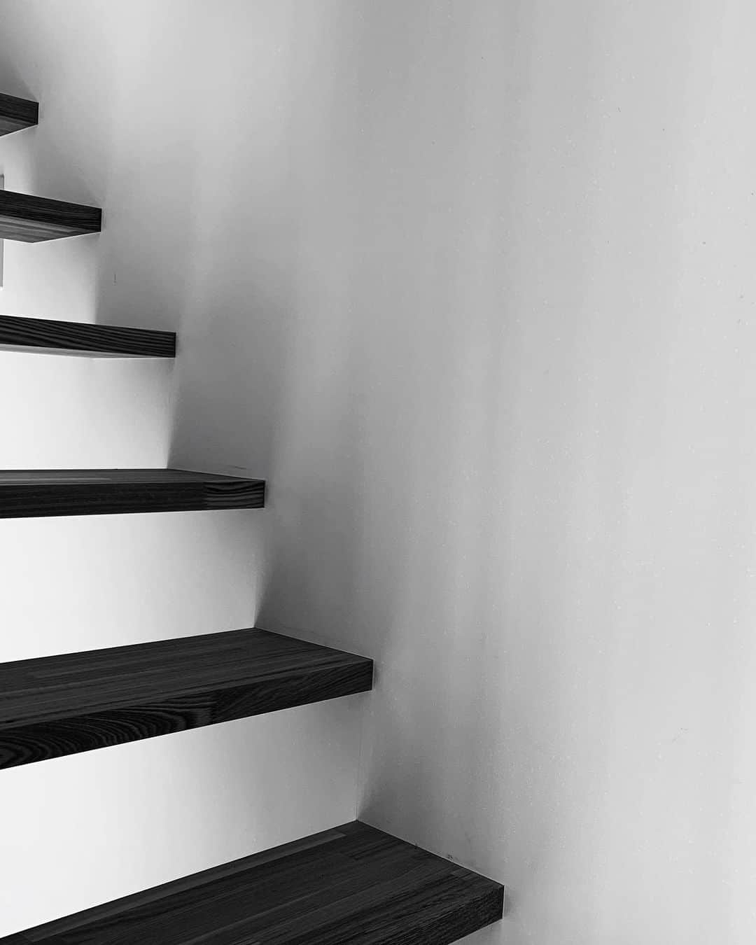 s_shoheyのインスタグラム：「. STEP .」