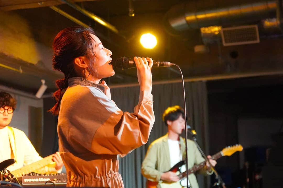 GINZA SONY PARK PROJECTさんのインスタグラム写真 - (GINZA SONY PARK PROJECTInstagram)「[Park Live]10/25(金)のPark Liveは、Erika Nishi⁠ 。 「本音」「Sugar me」など計9曲を披露しました。  明日10/26(土) 17:00～のPark Liveは、北里彰久です。  @nishierika_0111 #nishierika #LoveMe1002 #ginzasonypark #銀座ソニーパーク #GS89 #parklive #ginza #銀座 #ライブ #live #tokyo ⁠#ライブレポート」10月25日 22時33分 - ginzasonypark