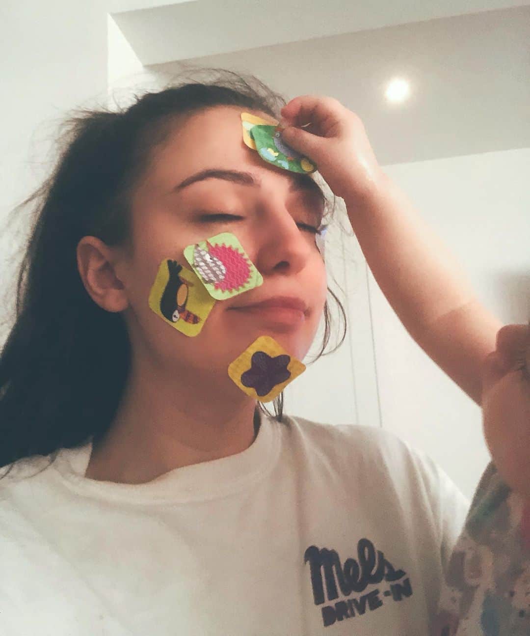 シェール・ロイドのインスタグラム：「#MumLife」