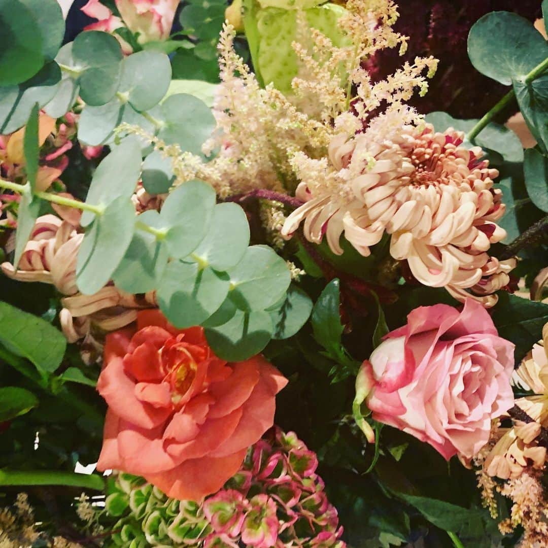 水川あさみのインスタグラム：「😘💐」
