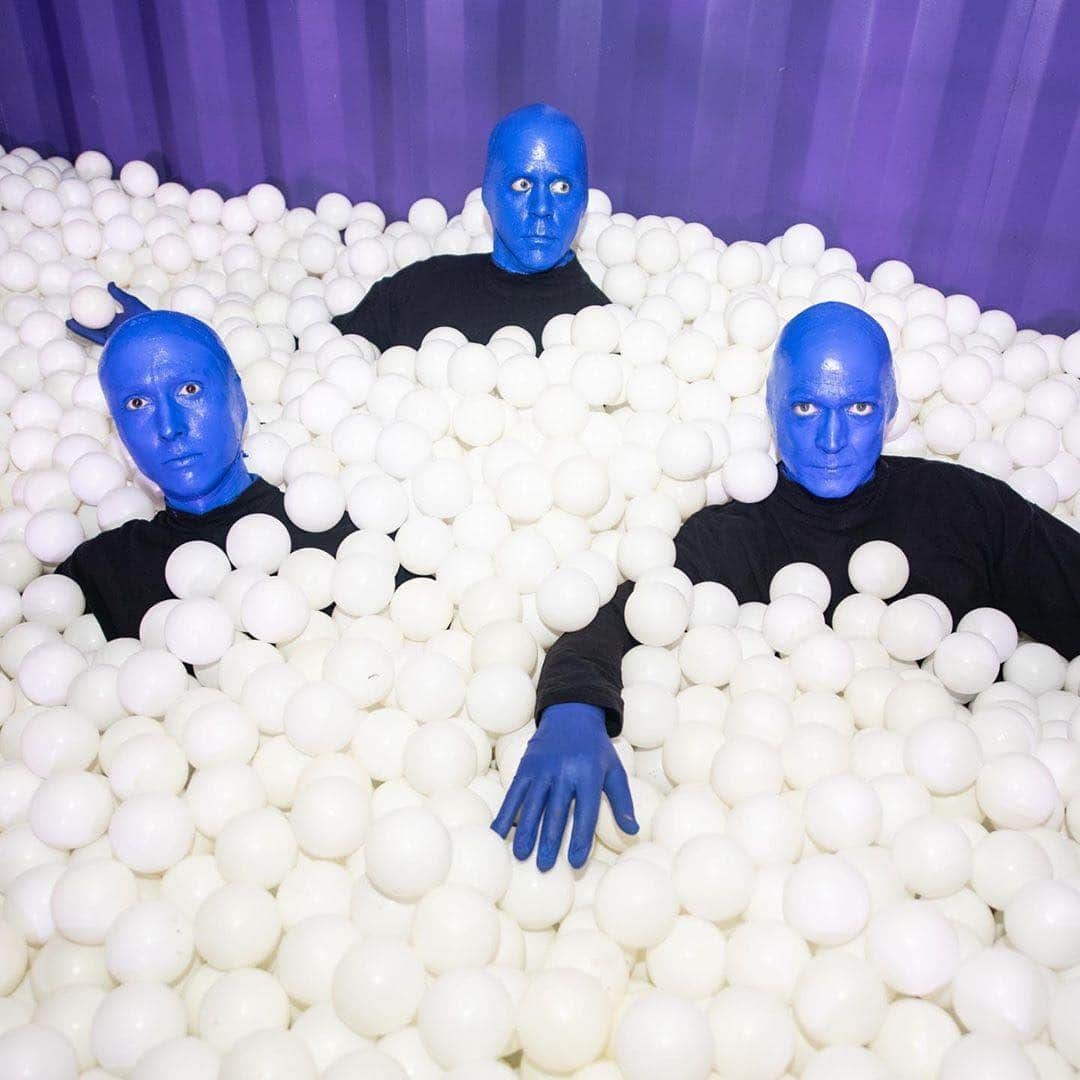 ジョーダン・ウッズ=ロビンソンのインスタグラム：「Follow the art. It will lead you to some cool places. 💙💙💙@creativecityproject @bluemangroup」