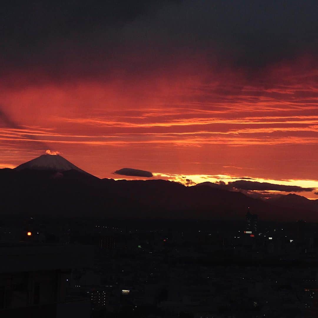 大石 征裕さんのインスタグラム写真 - (大石 征裕Instagram)「Mt.Fuji. #fuji」10月26日 17時45分 - oishi_masahiro