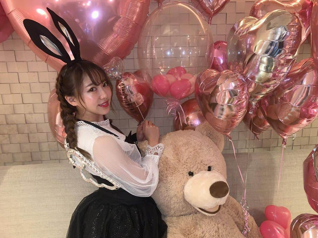 塚本美玲さんのインスタグラム写真 - (塚本美玲Instagram)「ミスいちごハロウィンイベント今年もありがとう👻🍭﻿ 今年の仮装はバニーガール👯﻿ ﻿ ﻿ ﻿ .﻿ ﻿ .﻿ ﻿ ﻿ #ミスいちご#ハロウィン#仮装#バニー#バニーガール#Halloween#コス#コスプレ#バーニーコス#cute #tokyo #japan#instagood #instalike #ootd #coordinate #code #fashion #happy #beauty #tbt #good #make #work#sexy #데일리 #오오티디 #얼스타그램 #일상 #일본인」10月26日 18時50分 - mire_nyan