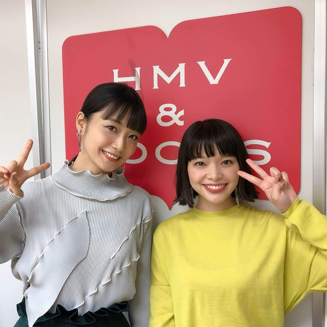 深川麻衣 さんのインスタグラム写真 - (深川麻衣 Instagram)「「愛がなんだ」 ブルーレイ・DVD発売記念イベント。 ゆきのちゃん、今泉監督と3人で話しているうちに、撮影中、編集中の懐かしエピソードがどんどん出てきて、とっても楽しい時間でした…✨ なんと、、まだまだ上映してくださっている劇場もあります！ので、見逃したなぁ〜という方はぜひ大きなスクリーンで。。 これからも愛がなんだ、よろしくお願い致します☺︎」10月26日 11時02分 - fukagawamai.official