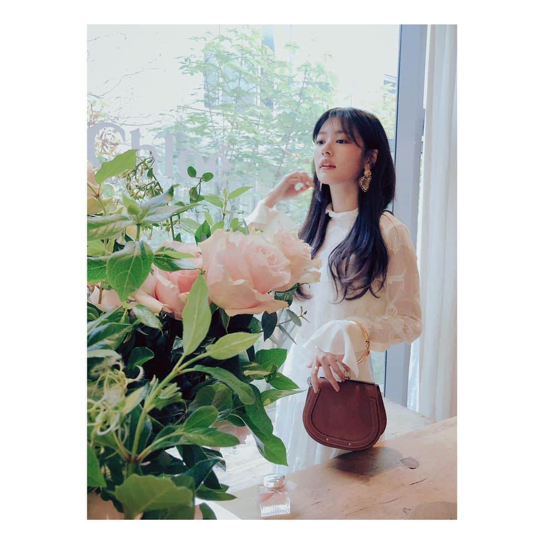 チョン・ソミンのインスタグラム：「🌹」