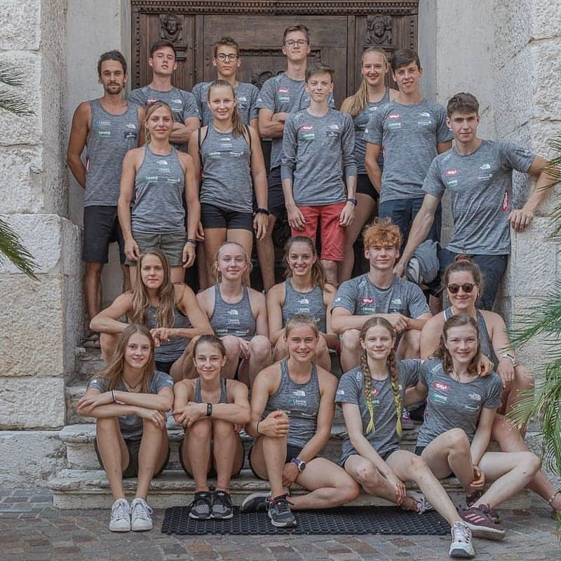 カタリーナ・ザーヴァインさんのインスタグラム写真 - (カタリーナ・ザーヴァインInstagram)「Time flies! The saison for the @austriaclimbing youth team is already over (except for a fun week of rock climbing ahead of us😀🧗‍♀️🙌). . I'm more than happy to have been part of it. I got to know amazing people, super psyched and crazy strong athletes. Thanks to everyone for making it such a great time! It's been a blast! Already excited for next year😀🙌🇦🇹. . Pic by @moritzliebhaber  #climbing #coaching #olmvolle」10月26日 19時29分 - katha_saurwein