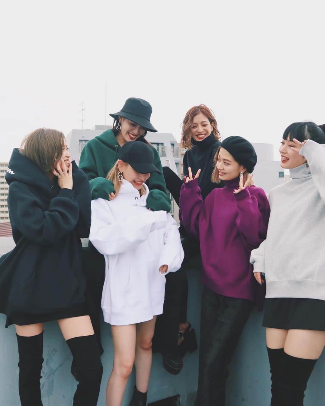 kazuki youdaのインスタグラム：「_  ちゃんぴょん残りわずかなので おはやめにーーー🙌💗 _ @emoda_official  @emoda_snap  #EMODA #Champion」