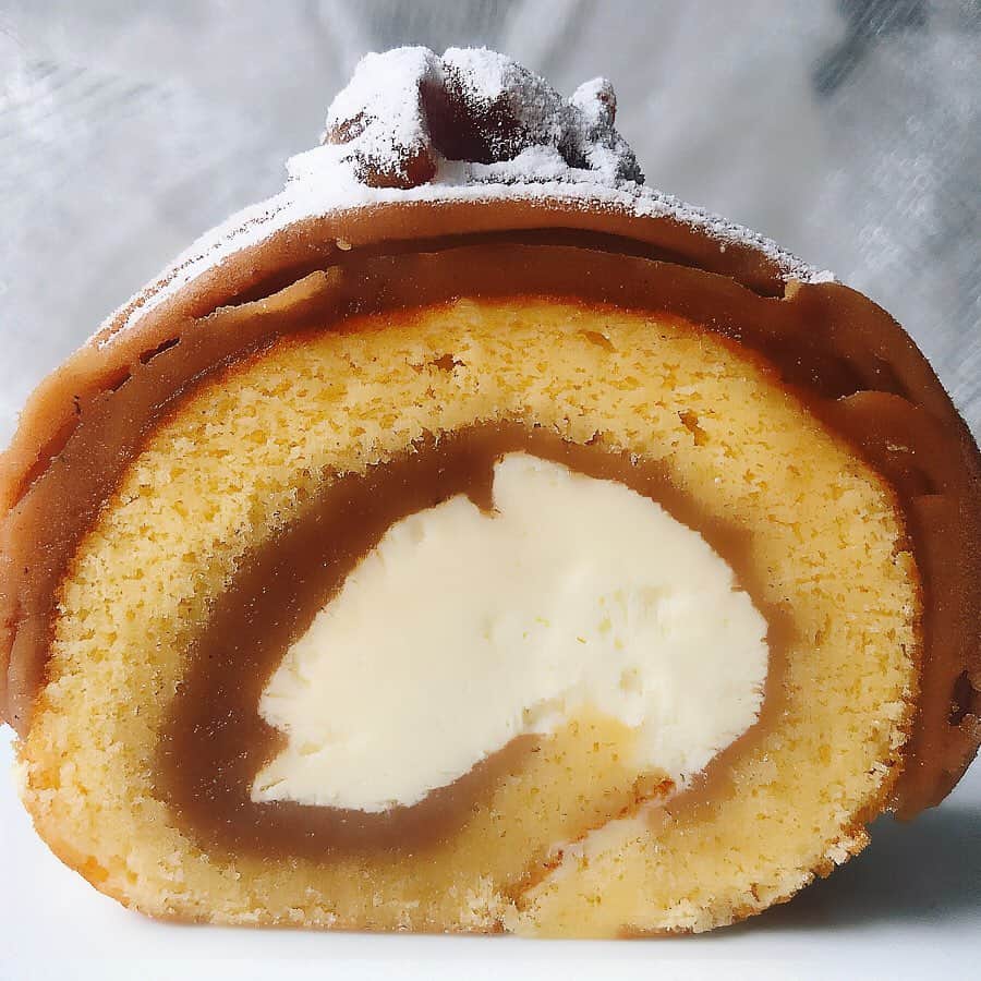 里井真由美のグルメインスタ