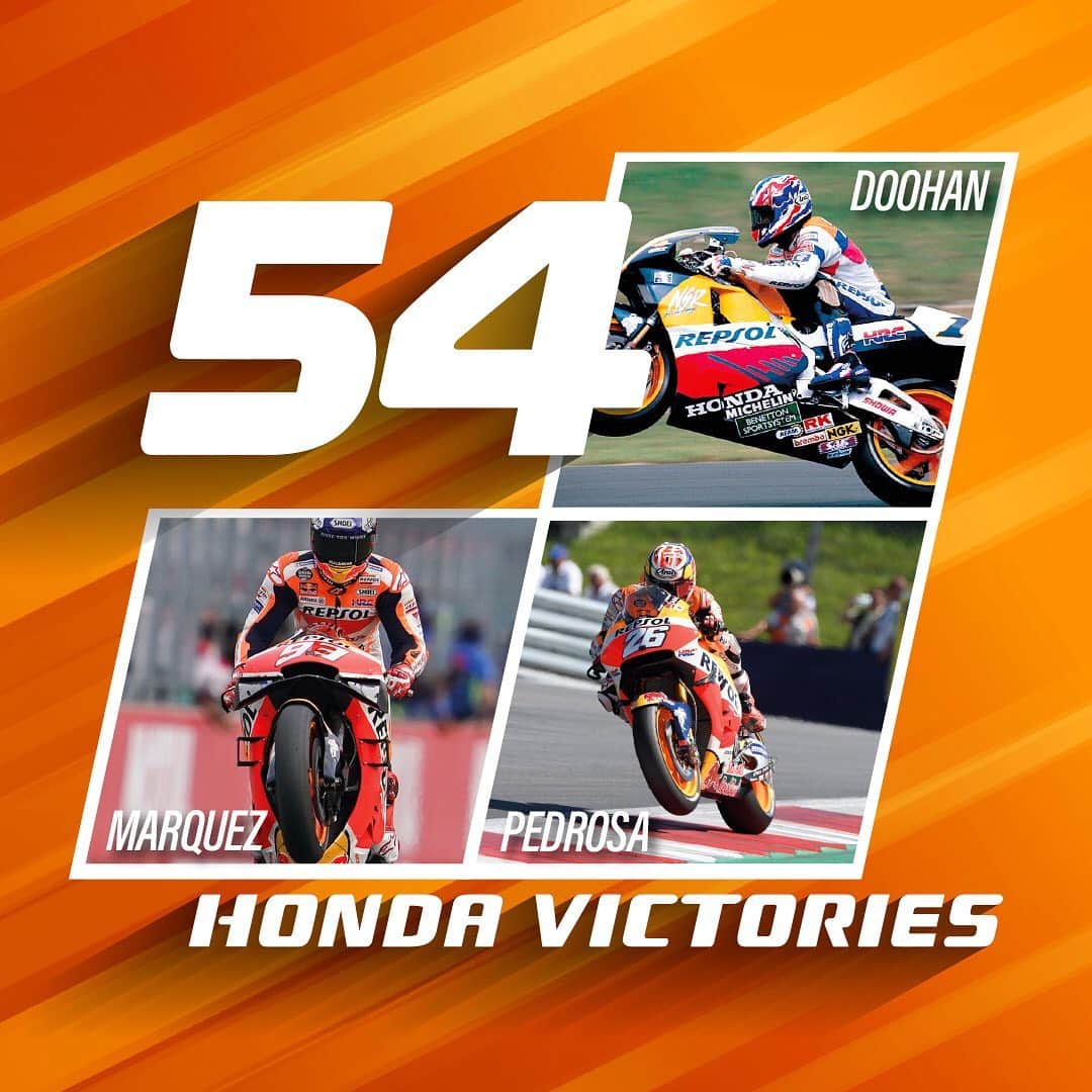 レプソル・ホンダのインスタグラム：「Three Honda Legends  5️⃣4️⃣ 500cc wins @micksdoohan  5️⃣4️⃣ MotoGP wins @marcmarquez93  3️⃣1️⃣ MotoGP wins, 1️⃣5️⃣ 250cc class wins, 8️⃣ 125cc class wins @26_danipedrosa  Can Marquez take his 55th premier class win to become Honda's most successful rider in history this weekend? #AustralianGP 🇦🇺」