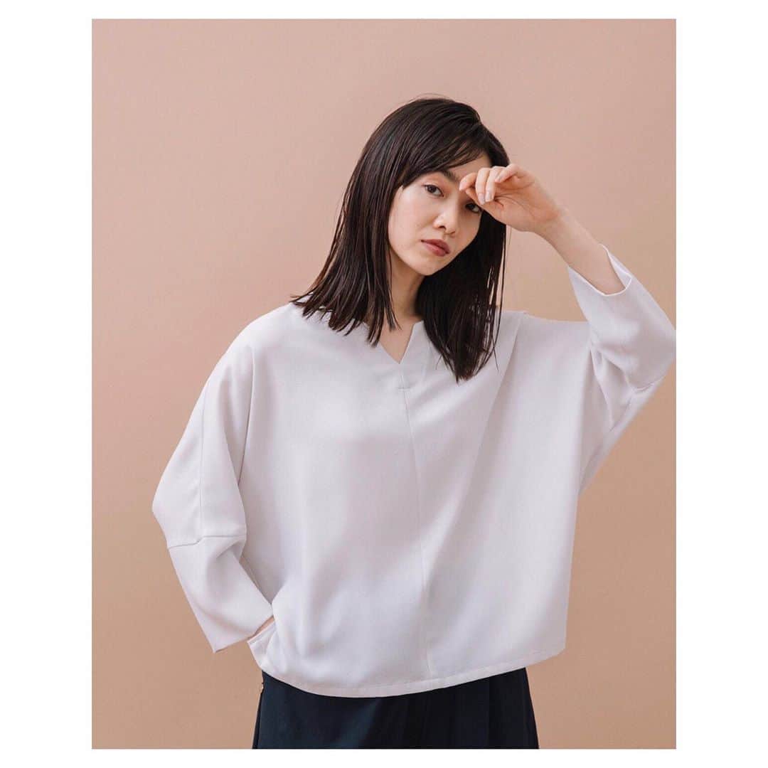 のインスタグラム：「. My work. 『MARECHAL TERRE(マルシャルテル)』 →https://zozo.jp/sp/women-shop/marechalterre/?dord=21 #brand #MARECHALTERRE #マルシャルテル #zozotown #ゾゾタウン →@marechalterre_official @zozotown #Japan #Tokyo #new #shop #aw2019 #work #shooting #fashion #coordinate #style #girl #woman #ladies #akework #akeMARECHALTERRE #ファッション #スタイリング #コーディネート #model #satorujapan #akemigondo #モデル #サトルジャパン #権藤朱実 →@satorujapan_official @akemigondo ☑︎プロフィールのリンクにて、blog更新中☺︎ My blog『ake photo』 →http://ameblo.jp/akemi-gondo/」