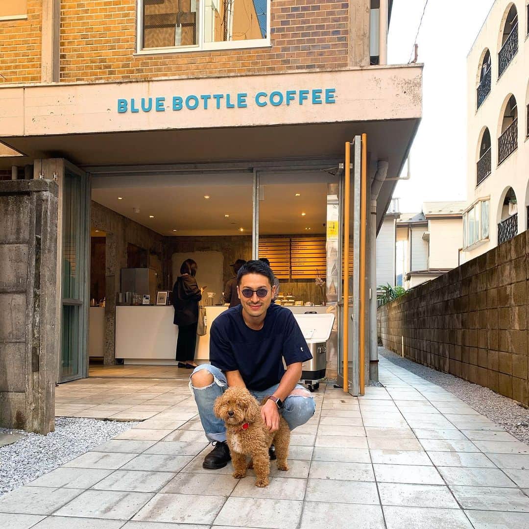 NAOTA（ナオタ）さんのインスタグラム写真 - (NAOTA（ナオタ）Instagram)「三茶散策🍁  #bluebottlecoffee  #三茶 #三軒茶屋 #coffee #カフェ巡り  #カフェ好きな人と繋がりたい」10月26日 17時45分 - naotasaito