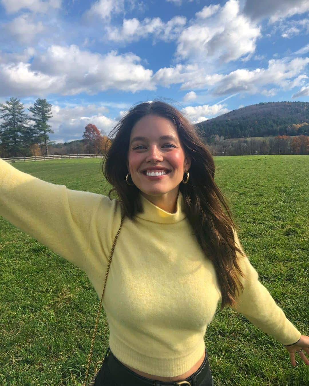 エミリー・DiDonatoさんのインスタグラム写真 - (エミリー・DiDonatoInstagram)「Destined for farm life 🐓🍁」10月27日 3時12分 - emilydidonato