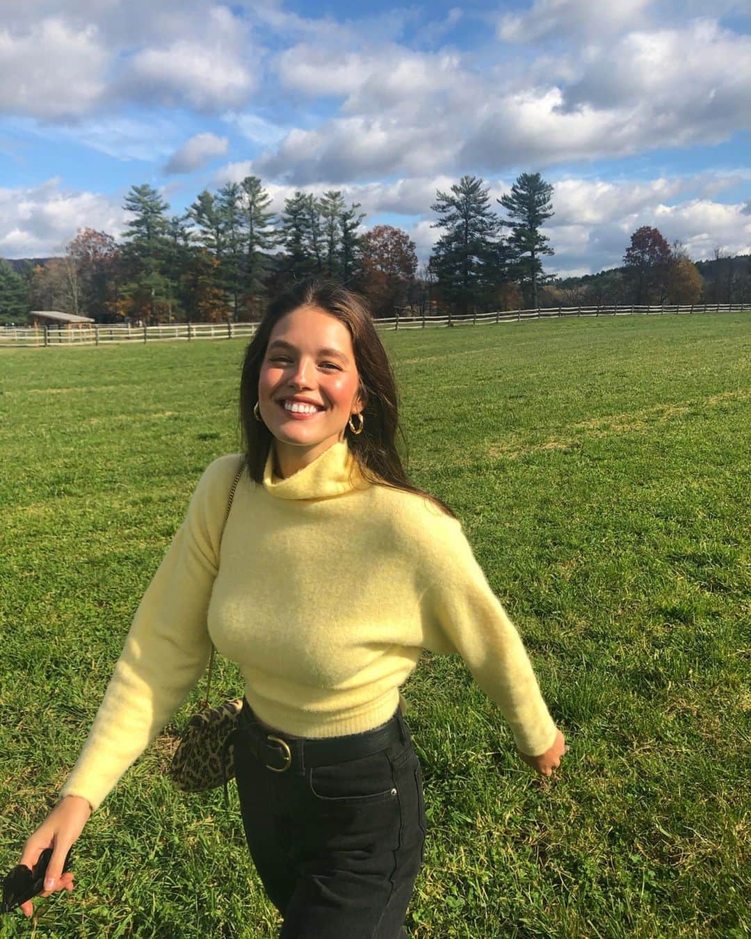 エミリー・DiDonatoのインスタグラム：「Destined for farm life 🐓🍁」