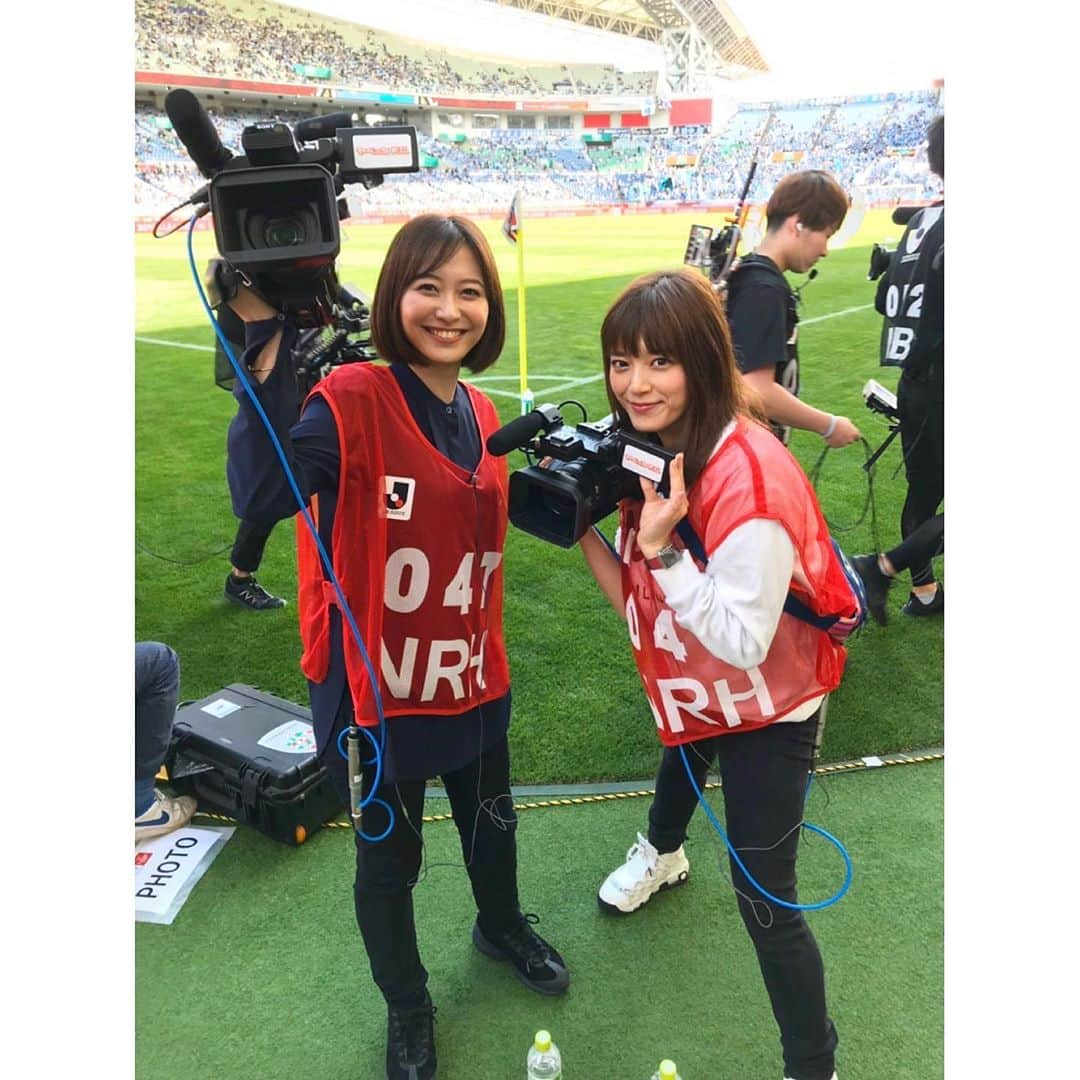 三谷紬さんのインスタグラム写真 - (三谷紬Instagram)「* 明日のやべっちFC⚽️は！ 湘南ベルマーレ・杉岡大暉選手のインタビューが放送されます🎤 私が色々とお話を聞かせてもらいました👂⭐️ 杉岡選手のサッカーへの情熱が垣間見えるインタビューになっていると思います😆 . そして！ 今日は久冨アナと “ルヴァン杯決勝”でアナカメを回してきました📹 川崎はルヴァン初優勝 札幌は初タイトル　がかかった 両者負けられない戦い🔥！ 選手もサポーターも 物凄い熱量でした👏 その模様も含め 明日のやべっちFCにて放送します！ 深夜0時5分から！ 必見です👀❗️ * #湘南ベルマーレ#ベルマーレ#湘南#杉岡大暉 選手#杉岡 選手#ルヴァン杯#ルヴァン#cup#soccer#football#優勝#決勝#川崎フロンターレ#フロンターレ#川崎#北海道コンサドーレ札幌#コンサドーレ#札幌#コンサドーレ札幌#北海道#やべっちfc#やべっち#久冨慶子 アナ#テレビ朝日#アナウンサー#女子アナ#三谷紬」10月26日 19時37分 - mitani_tsumugi