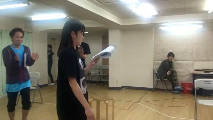 髙橋明日香のインスタグラム：「ノッキンヘブンの座組の皆さんの人の良さがわかる動画。 Twitterに前半載せましたが、続きがあったので載せます。 素敵なサプライズをありがとうございました…♡ #ノッキンヘブン #バースデーサプライズ」