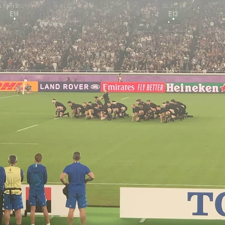 山本里美のインスタグラム：「#allblacks #y3 #スポーツは楽しい」