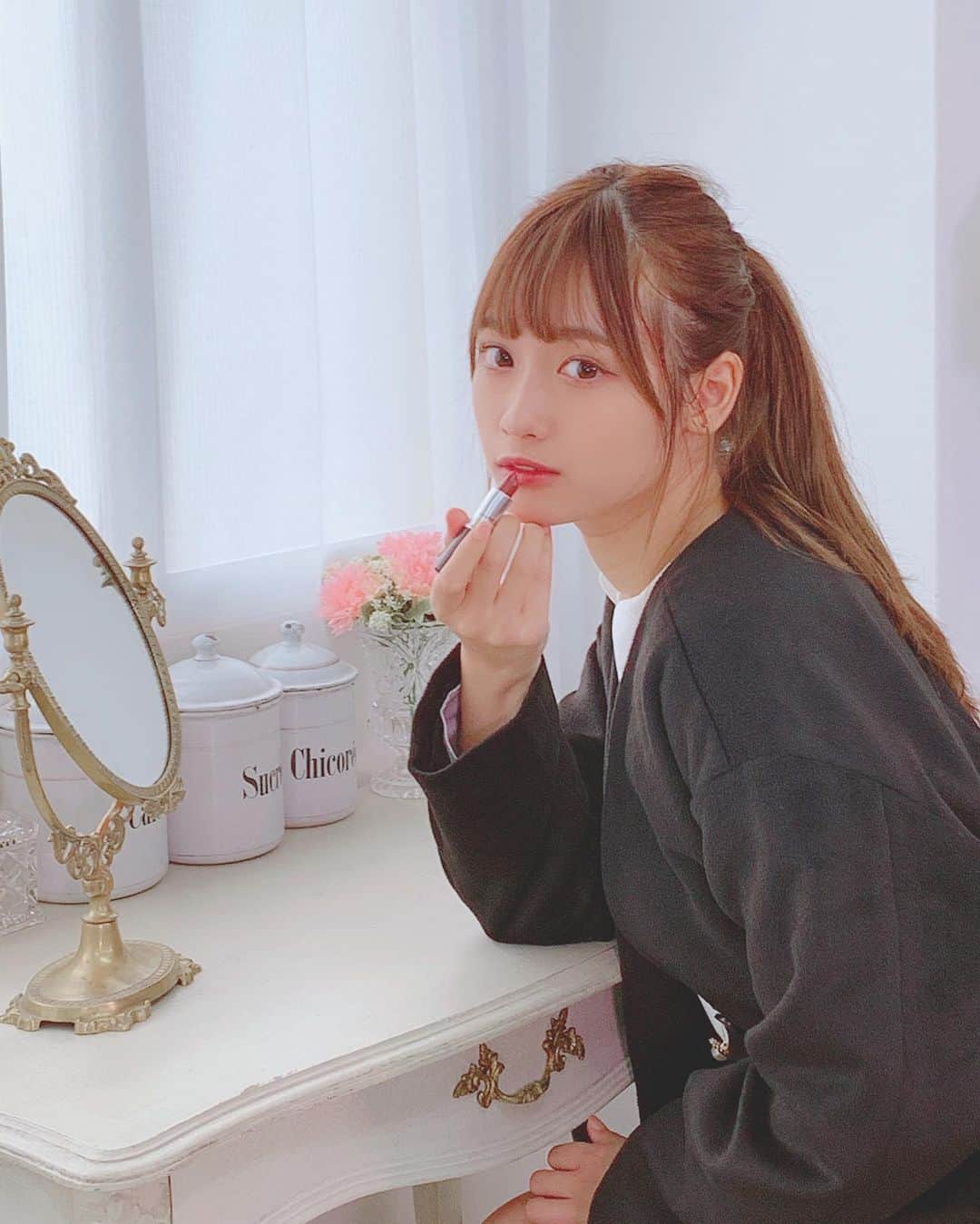 山本瑚々南さんのインスタグラム写真 - (山本瑚々南Instagram)「リップぬりぬり🍼❤︎」10月26日 21時30分 - yamamoto_kokona