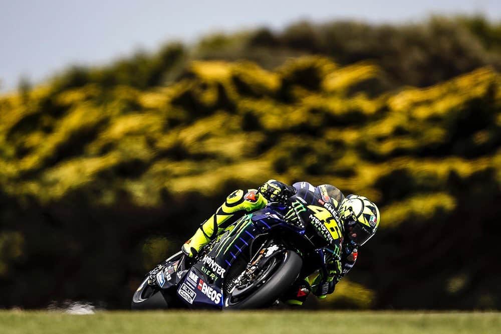 バレンティーノ・ロッシのインスタグラム：「Phillip Island Grand Prix Circuit,Australia  Saturday,official practice 📸 @gigisoldano @jesusrobledo」