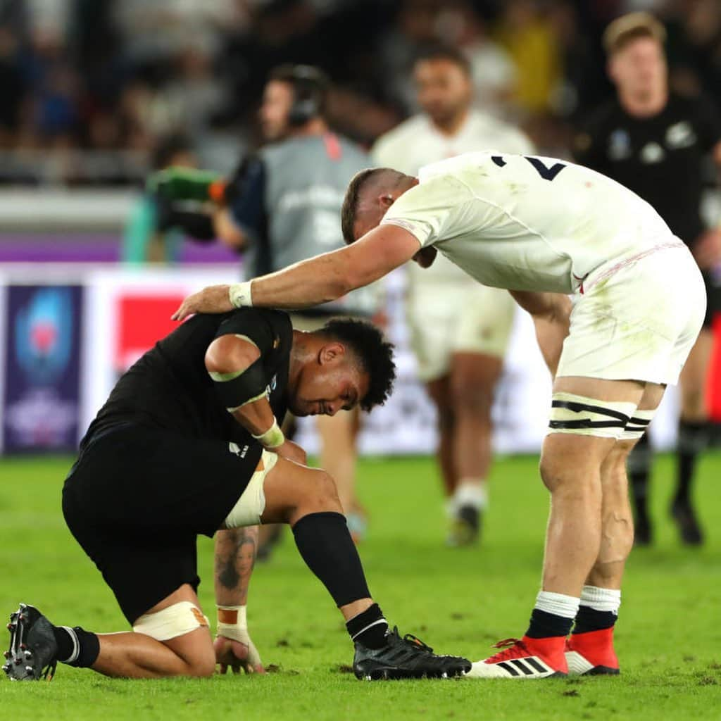 ラグビーイングランド代表さんのインスタグラム写真 - (ラグビーイングランド代表Instagram)「10 of the stand-out shots from today’s @rugbyworldcup semi-final against the @allblacks 📸 . #Rugby #RugbyGram #CarryThemHome #ENGvNZL #RWC2019」10月26日 22時25分 - englandrugby