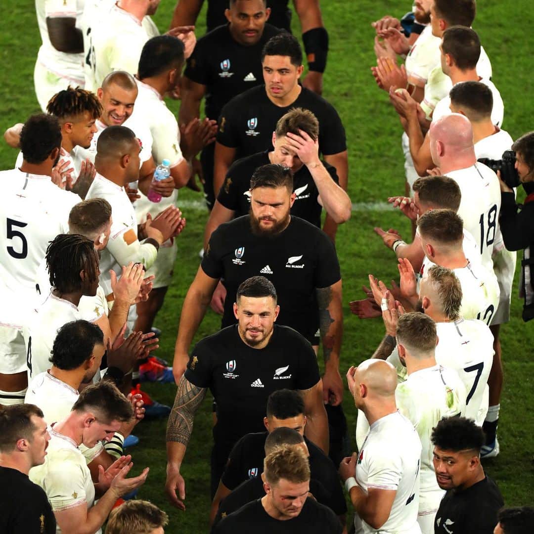 ラグビーイングランド代表さんのインスタグラム写真 - (ラグビーイングランド代表Instagram)「10 of the stand-out shots from today’s @rugbyworldcup semi-final against the @allblacks 📸 . #Rugby #RugbyGram #CarryThemHome #ENGvNZL #RWC2019」10月26日 22時25分 - englandrugby